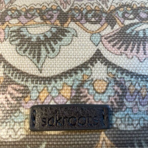 Sakroots smartphone crossbody wallet coated canvas pastel elephant - Picture 11 of 16